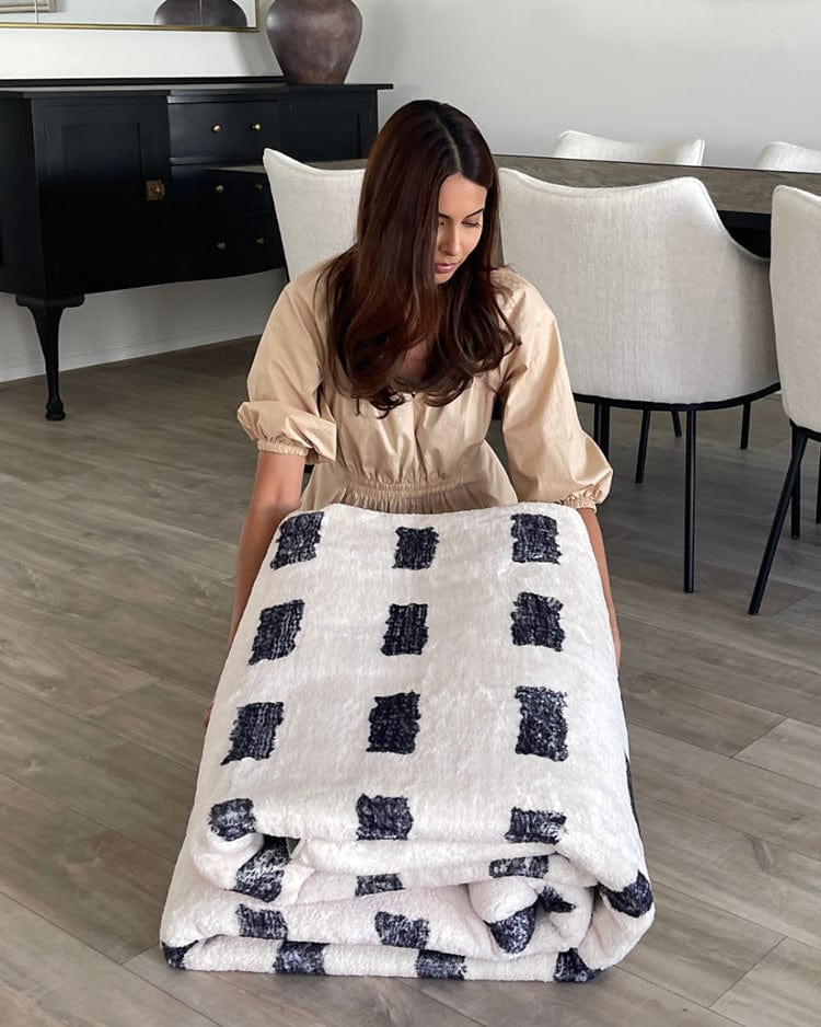 taber cream and black rectangles washable rug taber cream and black rectangles washable rug